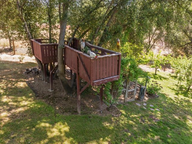 45740 Green Lake Court, Coarsegold, CA 93614