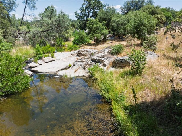 45740 Green Lake Court, Coarsegold, CA 93614