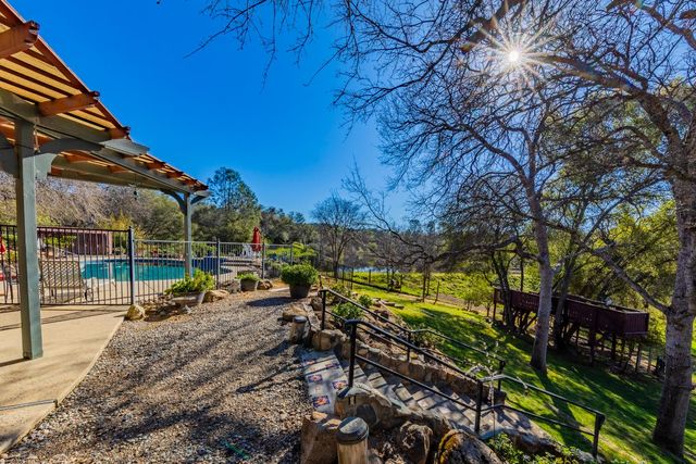 45740 Green Lake Court, Coarsegold, CA 93614