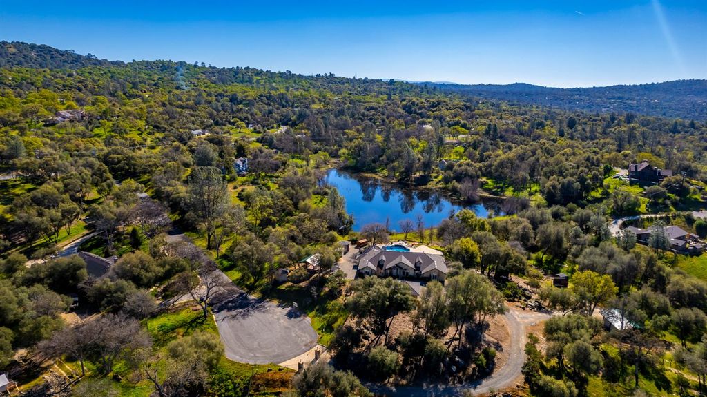 45740 Green Lake Court, Coarsegold, CA 93614