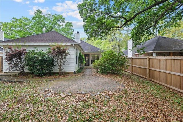 1055 Mcneil Avenue, Mobile, AL 36609