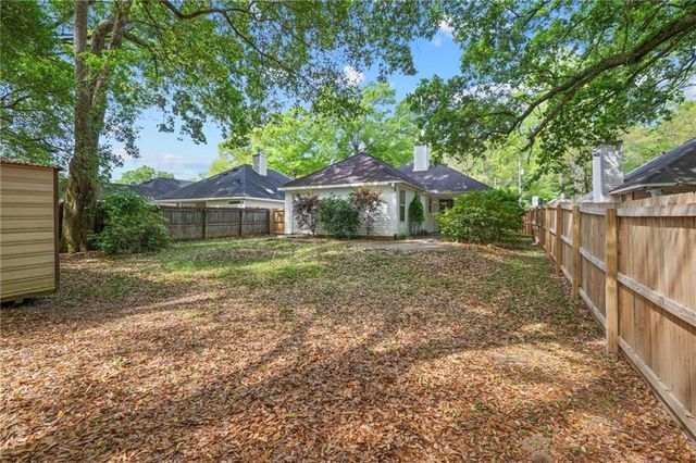 1055 Mcneil Avenue, Mobile, AL 36609