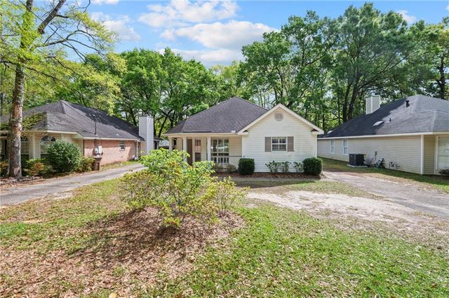 1055 Mcneil Avenue, Mobile, AL 36609