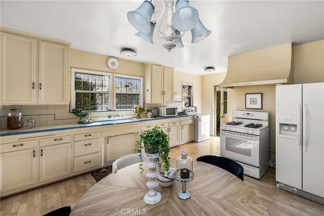 11552 Braddock Drive, Culver City, CA 90230