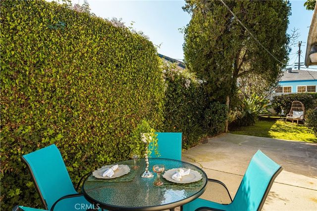 11552 Braddock Drive, Culver City, CA 90230