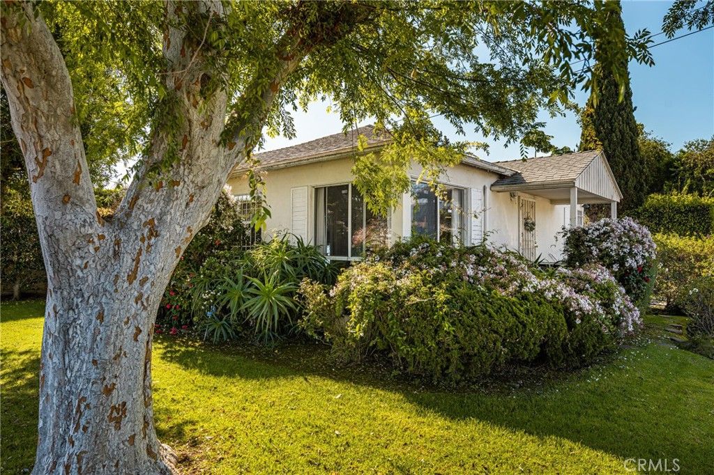 11552 Braddock Drive, Culver City, CA 90230