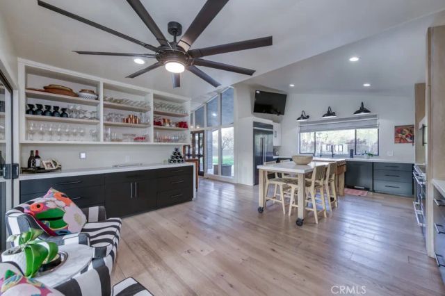 5385 N Van Ness Boulevard, Fresno, CA 93711