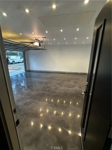 5385 N Van Ness Boulevard, Fresno, CA 93711