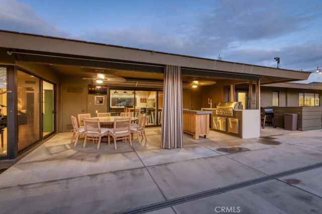 5385 N Van Ness Boulevard, Fresno, CA 93711