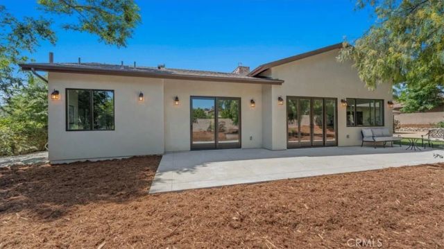 3310 N Mills Avenue, Claremont, CA 91711