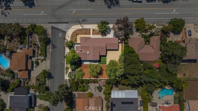 3310 N Mills Avenue, Claremont, CA 91711