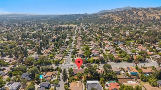 3310 N Mills Avenue, Claremont, CA 91711