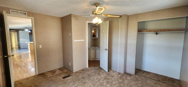 621 Kent RD, Wirtz, VA 24184