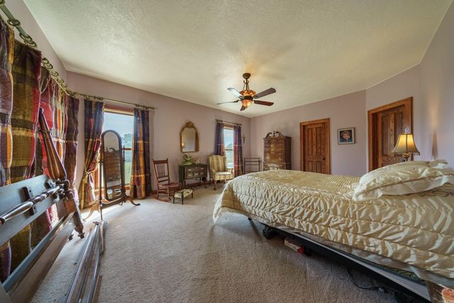 345 Backbone Road, Evening Shade, AR 72432