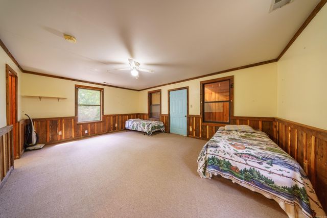 345 Backbone Road, Evening Shade, AR 72432