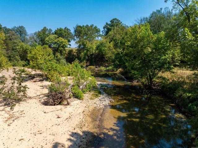 345 Backbone Road, Evening Shade, AR 72432