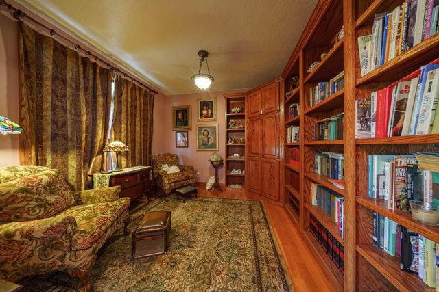 345 Backbone Road, Evening Shade, AR 72432