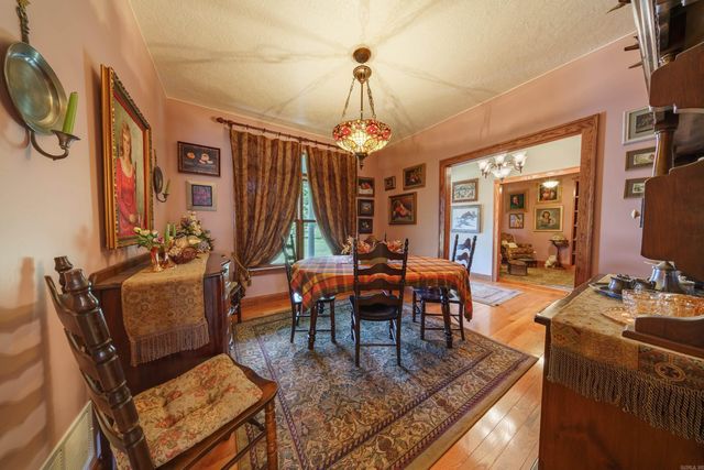 345 Backbone Road, Evening Shade, AR 72432