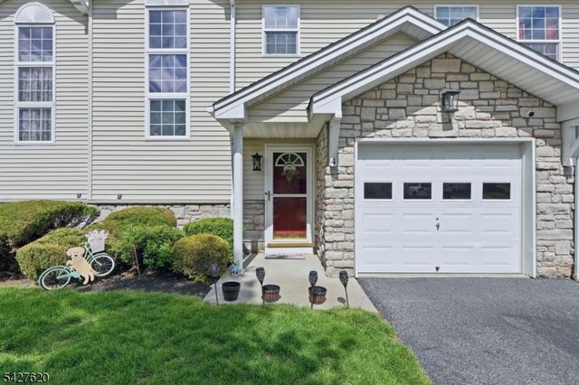 4 Mulberry Ln, Hardyston Twp., NJ 07419
