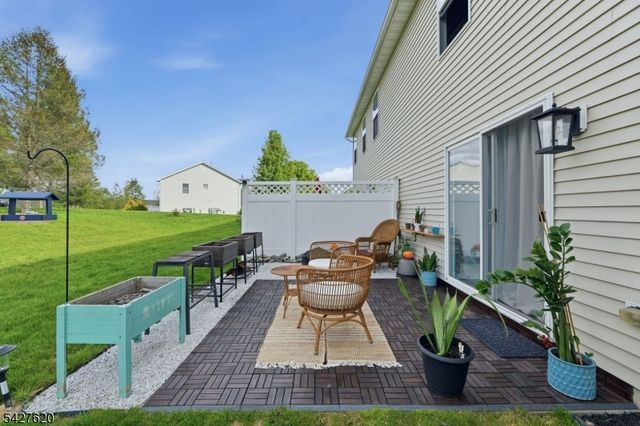 4 Mulberry Ln, Hardyston Twp., NJ 07419