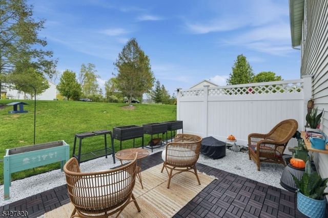 4 Mulberry Ln, Hardyston Twp., NJ 07419