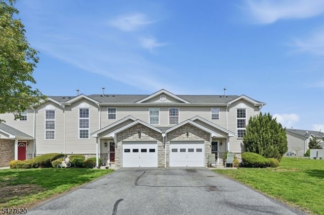 4 Mulberry Ln, Hardyston Twp., NJ 07419