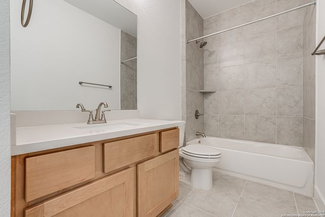 5240 Estates Oak Way, San Antonio, TX 78263