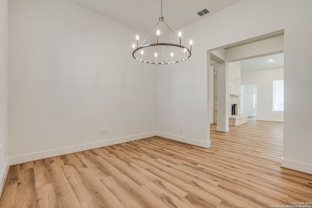 5240 Estates Oak Way, San Antonio, TX 78263