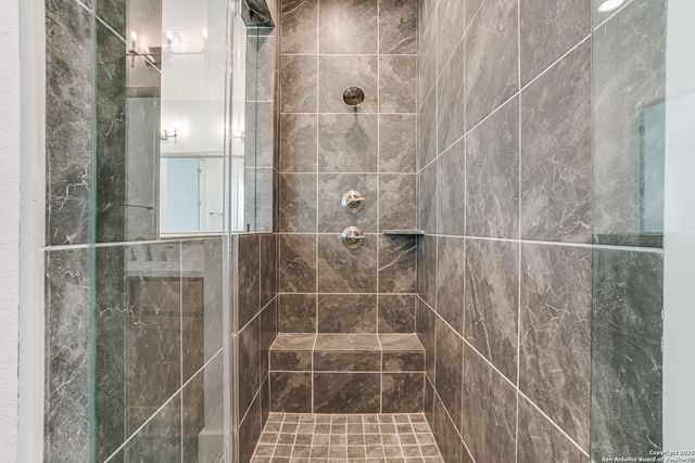 5240 Estates Oak Way, San Antonio, TX 78263