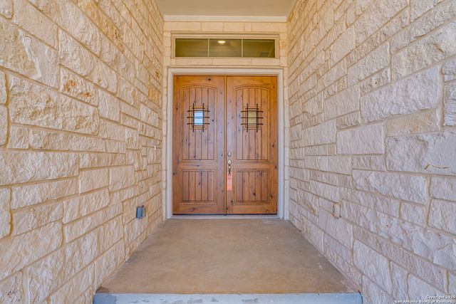 5240 Estates Oak Way, San Antonio, TX 78263