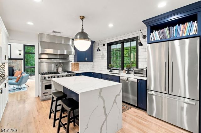 27 Sidney School Rd, Franklin Twp., NJ 08801
