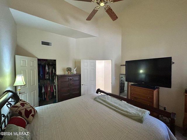 2372 W Via Di Silvio, Tucson, AZ 85741