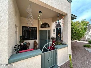 2372 W Via Di Silvio, Tucson, AZ 85741