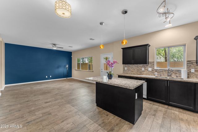 3345 E PINCHOT Avenue 12, Phoenix, AZ 85018