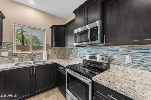 3345 E PINCHOT Avenue 12, Phoenix, AZ 85018