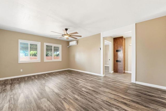 5744 46 Dream Street, San Diego, CA 92114