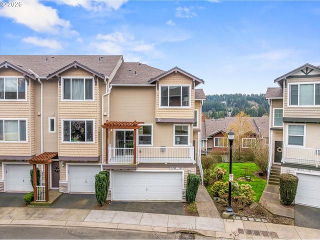 15250 Sw SPARROW Loop 105, Beaverton, OR 97007