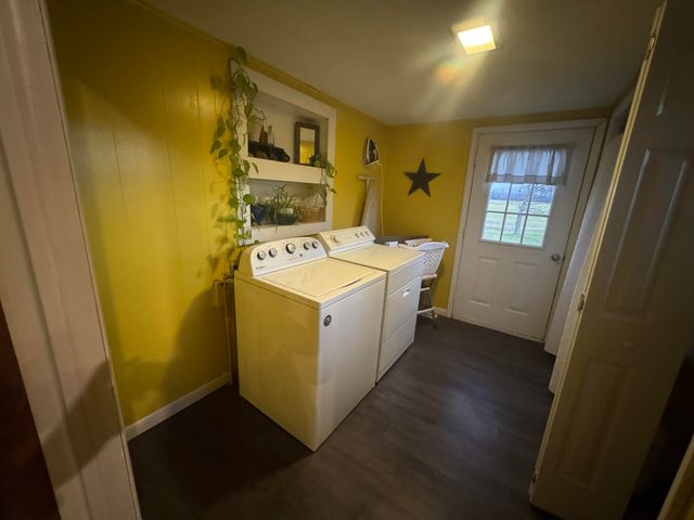 586 Harristown Road, Russell Springs, KY 42642