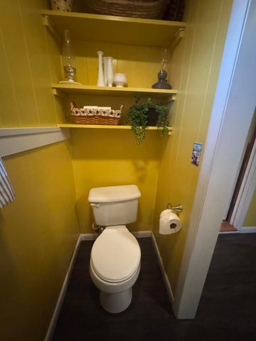 586 Harristown Road, Russell Springs, KY 42642