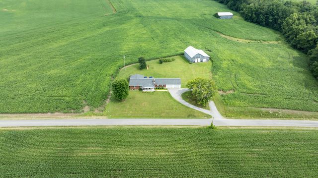 586 Harristown Road, Russell Springs, KY 42642
