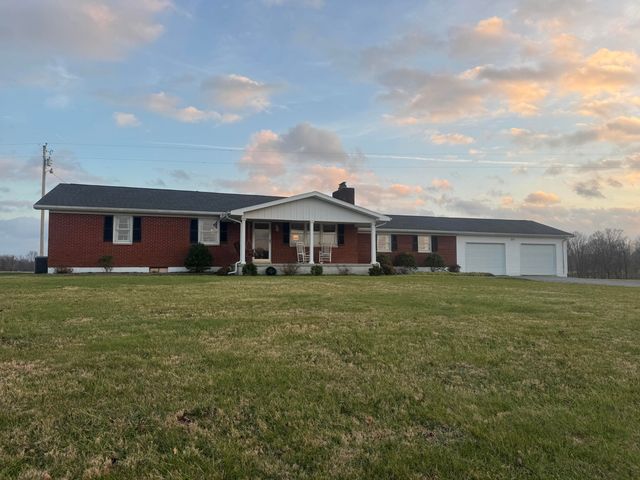 586 Harristown Road, Russell Springs, KY 42642
