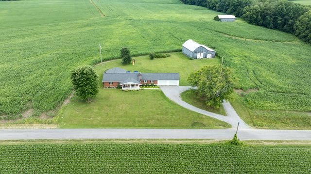 586 Harristown Road, Russell Springs, KY 42642