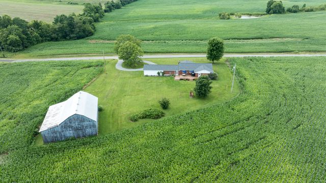 586 Harristown Road, Russell Springs, KY 42642