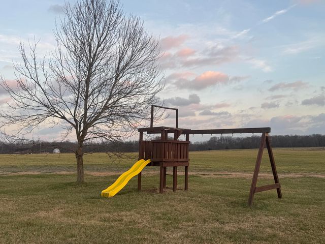 586 Harristown Road, Russell Springs, KY 42642