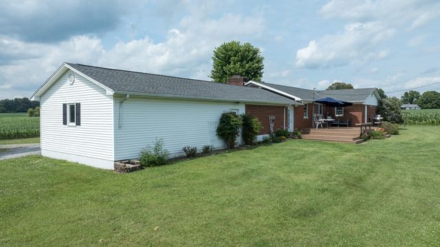586 Harristown Road, Russell Springs, KY 42642