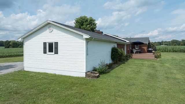 586 Harristown Road, Russell Springs, KY 42642