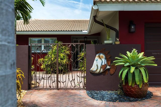 4501 37TH STREET S, St Petersburg, FL 33711
