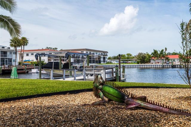 4501 37TH STREET S, St Petersburg, FL 33711