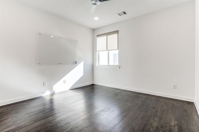 1907 Summit Avenue 3, Dallas, TX 75206
