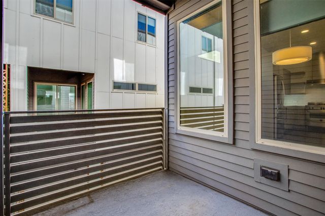 1907 Summit Avenue 3, Dallas, TX 75206